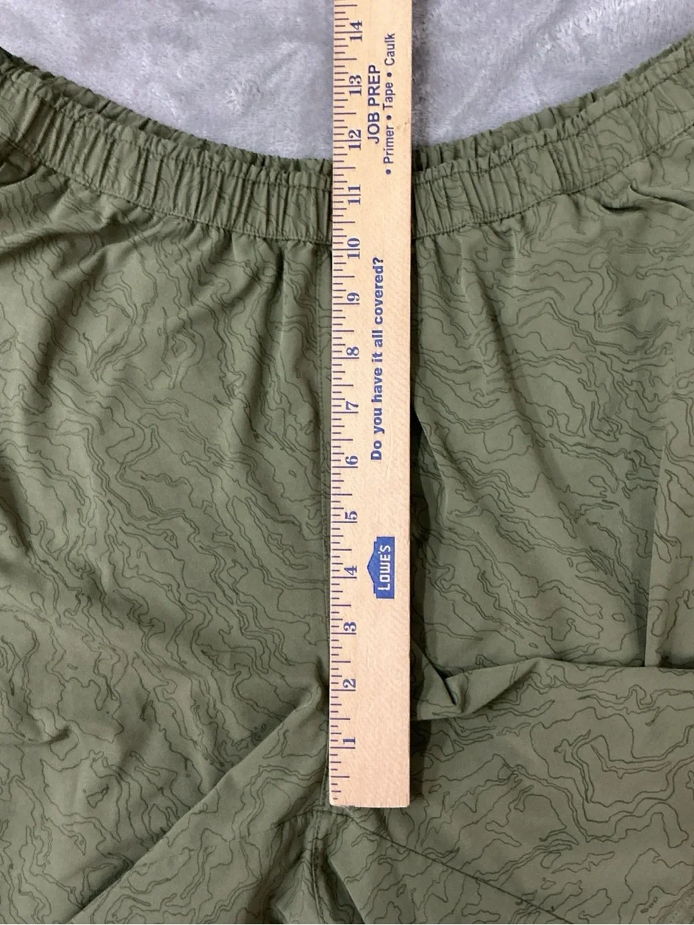 REI Co-Op Trailmade Swim Trunks Mens Large lined green topographic print pockets